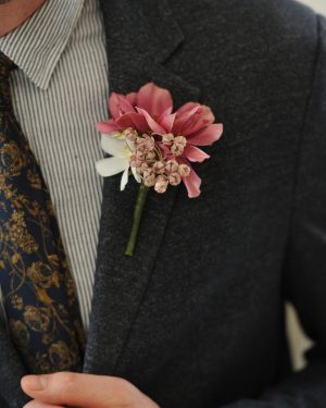 Sophia Buttonhole