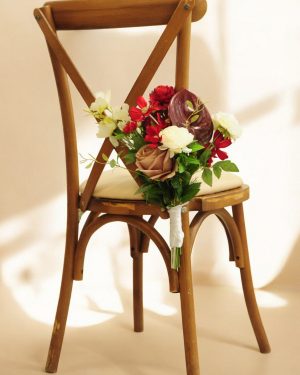 Scarlett Aisle Marker