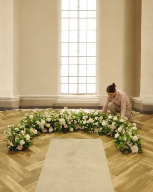 Olivia Grounded Arch