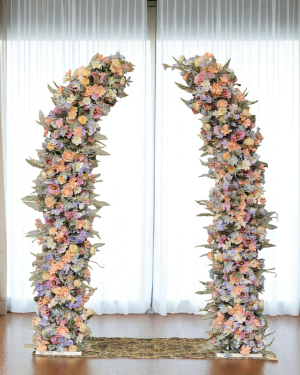 Taylor Floral Pillars