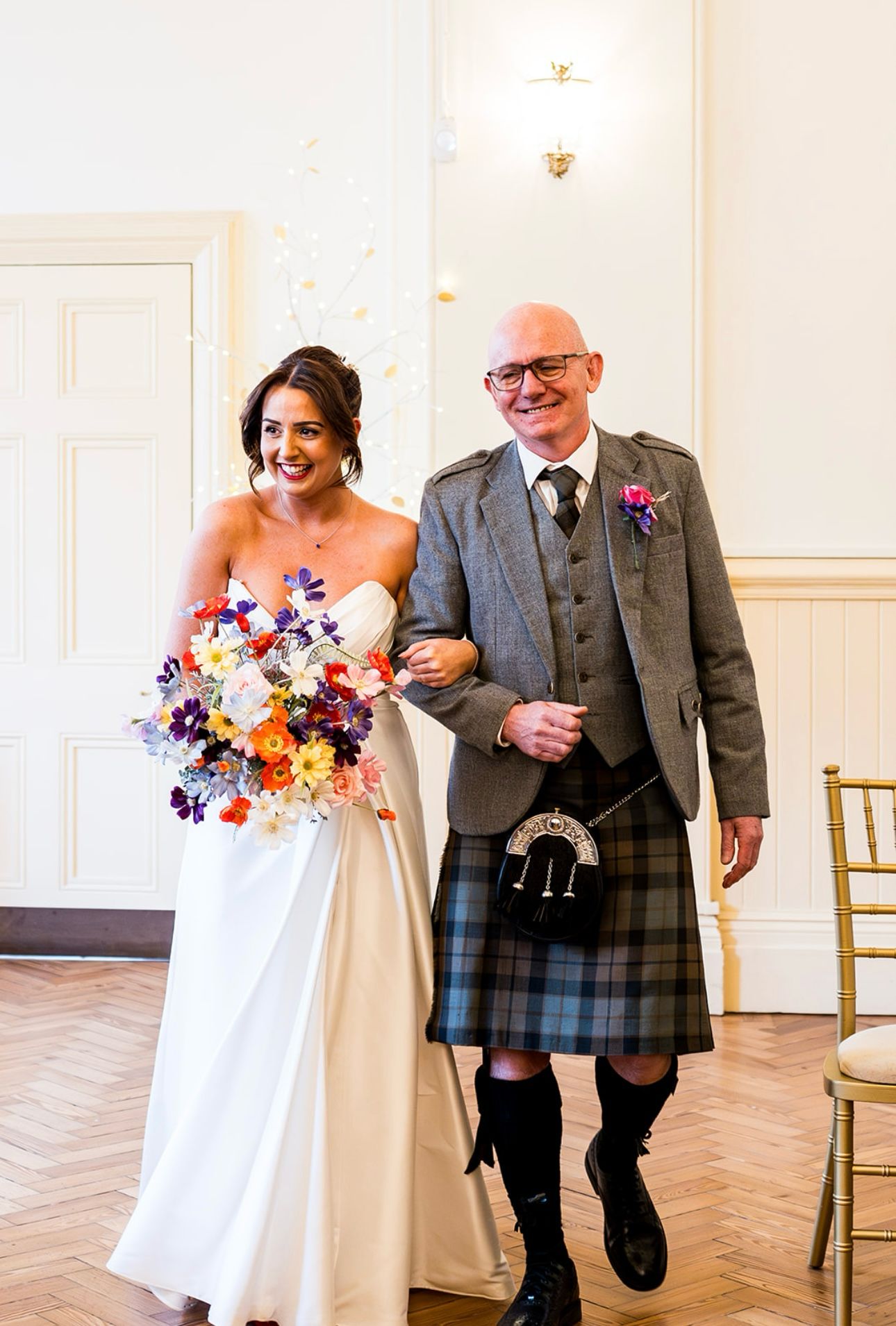 Megan floral pillars